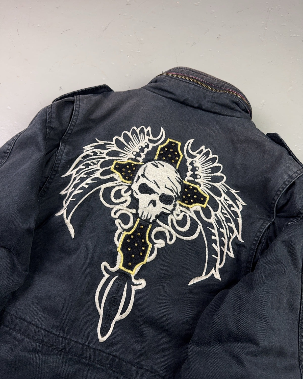 2000's Alpha Industries Jacket *extremely rare (L)