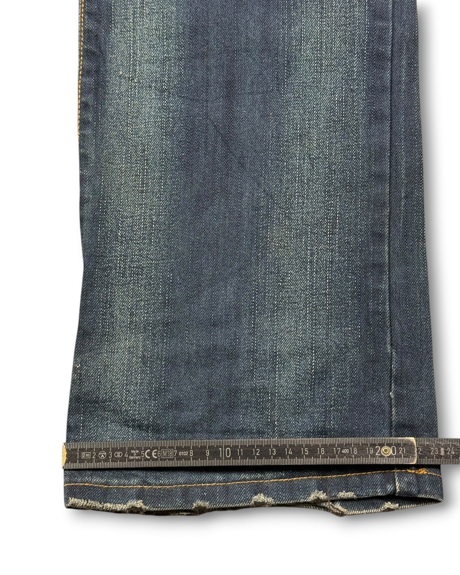 2000's Oniarai Nippon Straight/Baggy Japanese Jeans *very rare 32x32 (M)