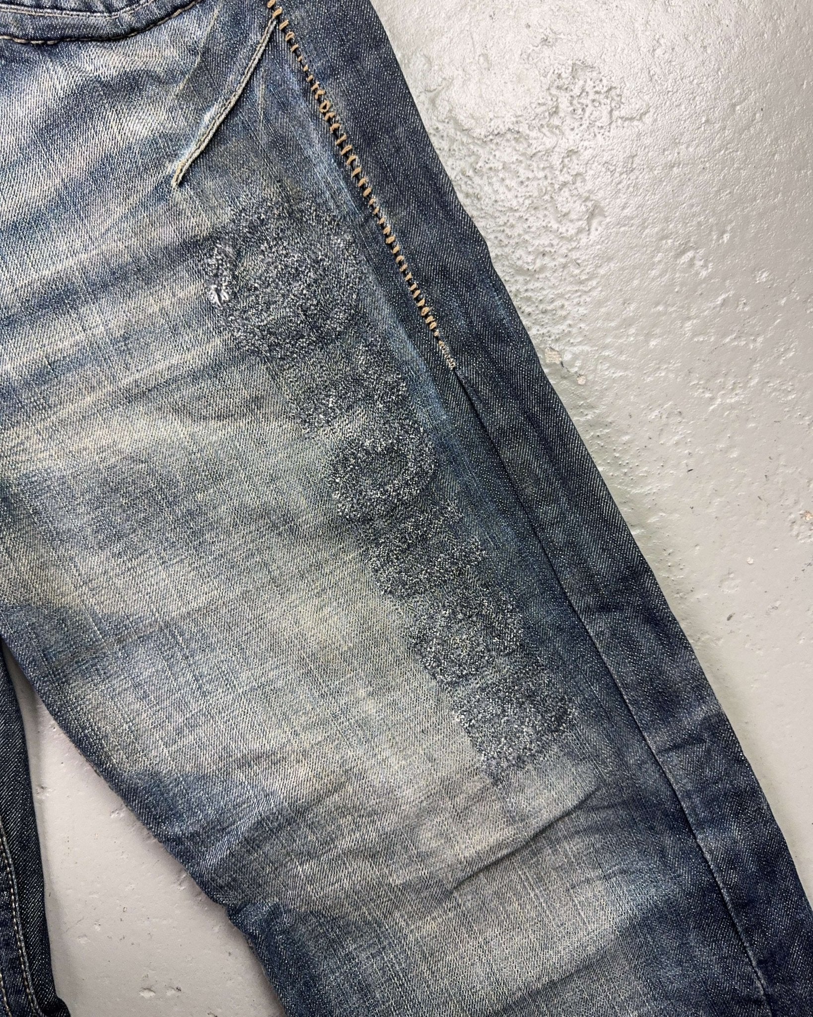 2000's TOUGH Japanese Archive Straight Jeans *very rare 34x34 (L)