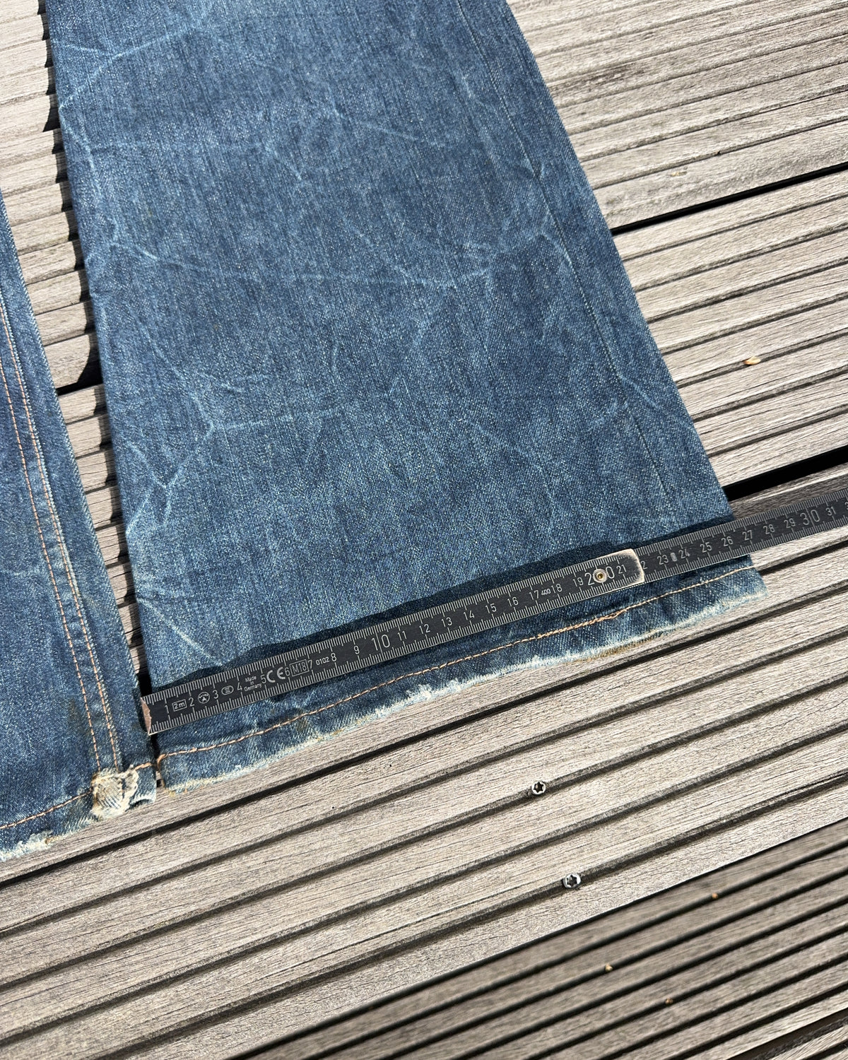 2000's Cash Japanese Archive Baggy/Bootcut Jeans *very rare 34x32 (L)