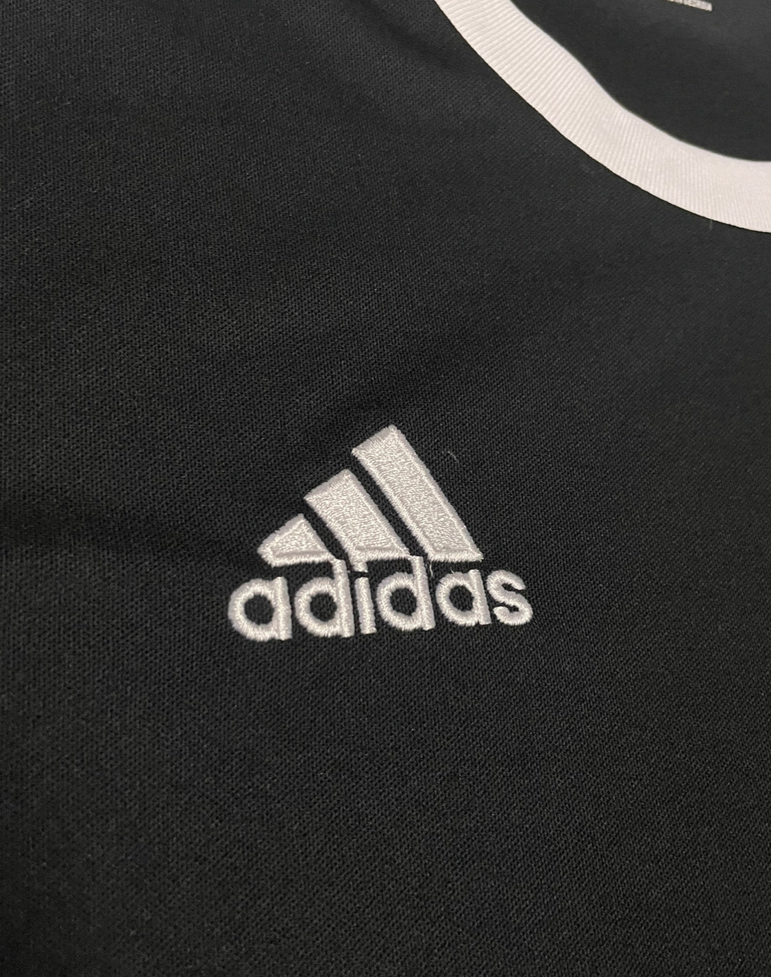 Adidas T-Shirt (S)