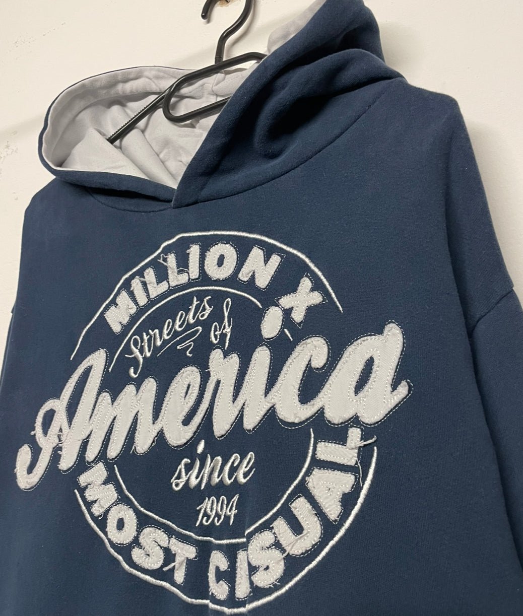 Million X America Hoodie (L) - Lennys Vintage