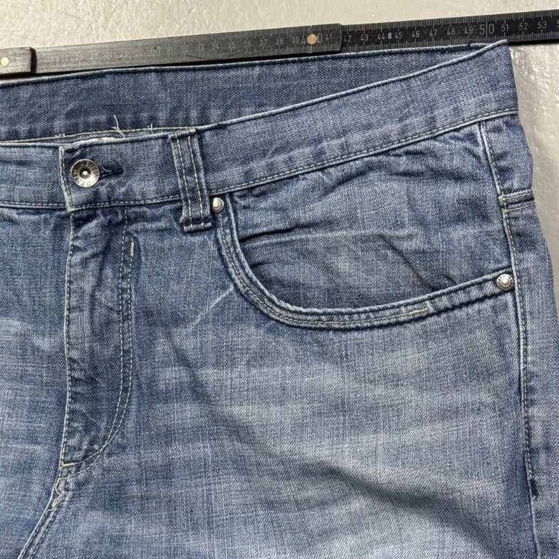 2000's Straight/Baggy Jeans * 40x36 (XXL)