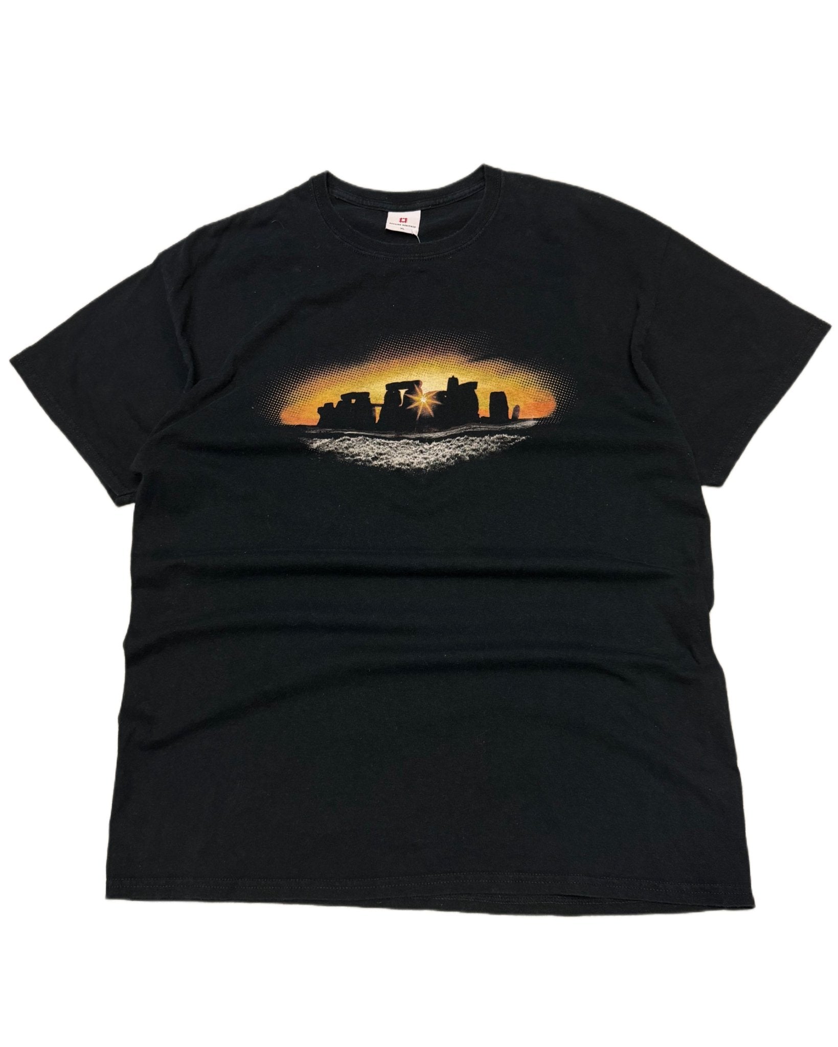 Vintage Stone Henge Shirt (XL) - Lennys Vintage