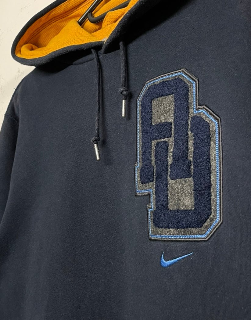 Y2K Nike Hoodie (S) - Lennys Vintage
