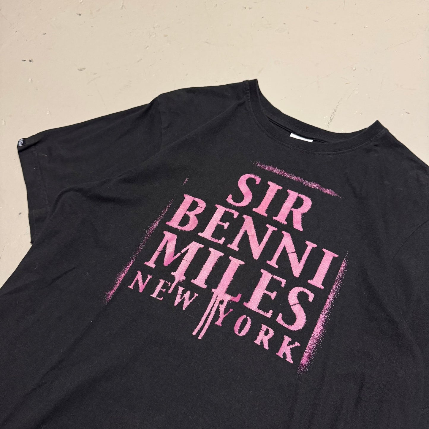 Y2K Sir Benni Miles Hip Hop Shirt (L) - Lennys Vintage