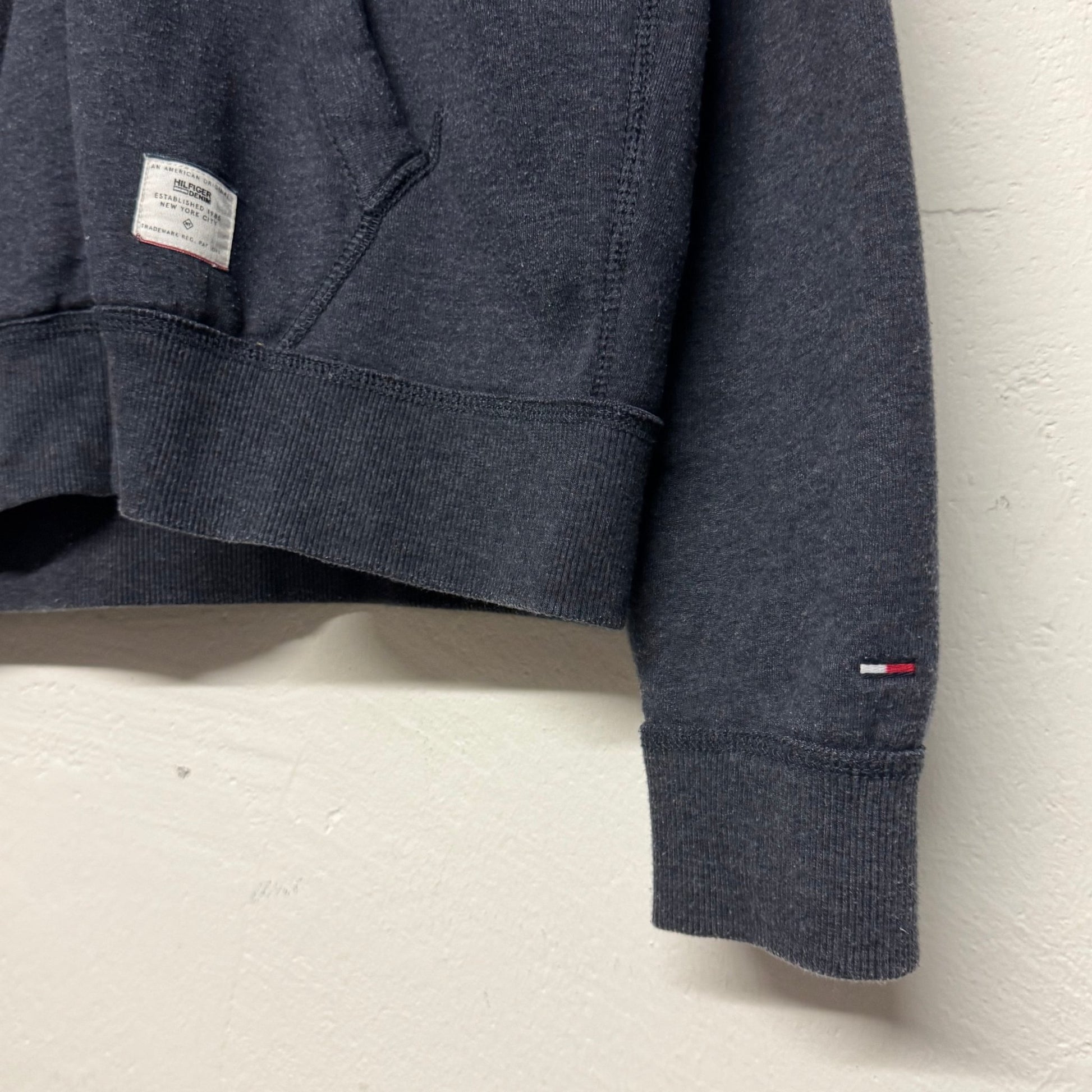 Y2K Tommy Hilfiger Zip Hoodie (XL) - Lennys Vintage