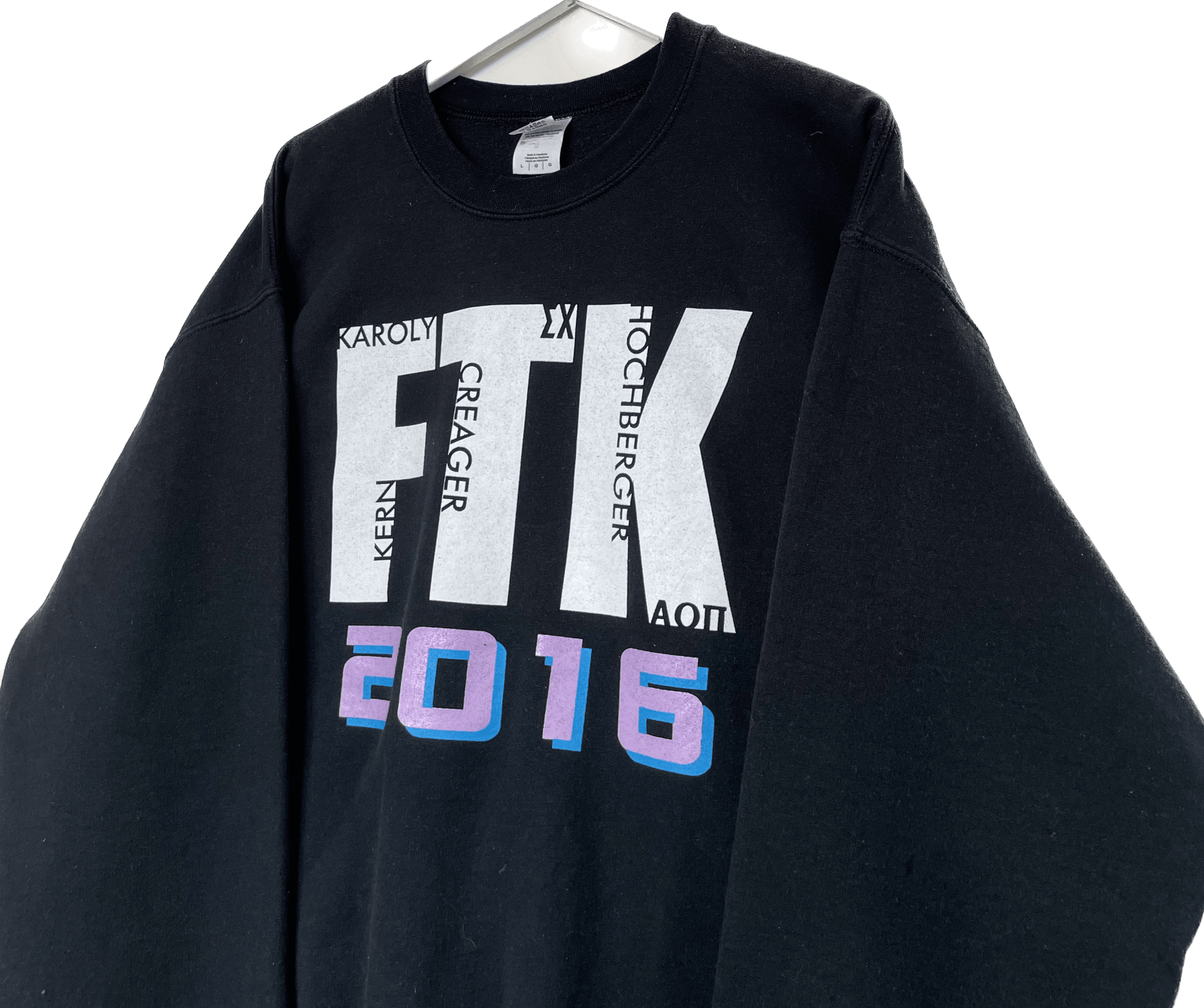 Gildan Sweater (L) - Lennys Vintage